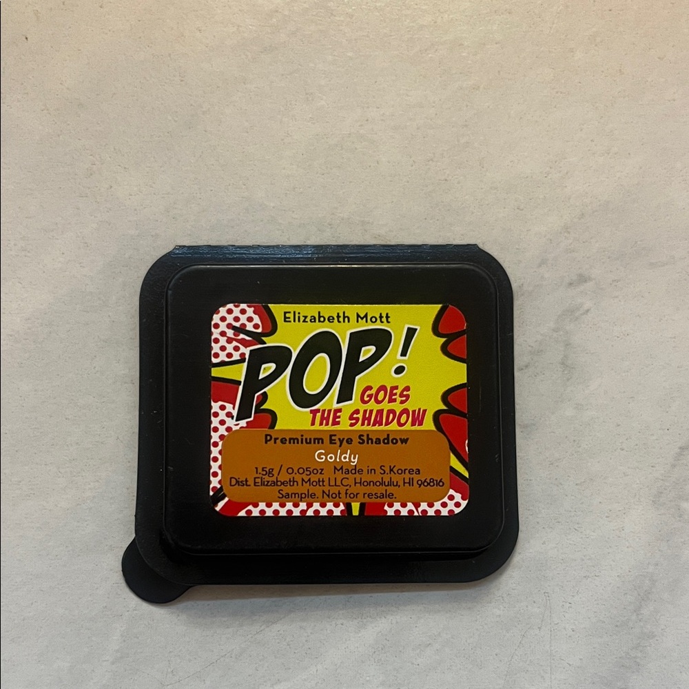 Elizabeth Mott Pop Goes the Shadow Premium Eye Shadow Goldy
